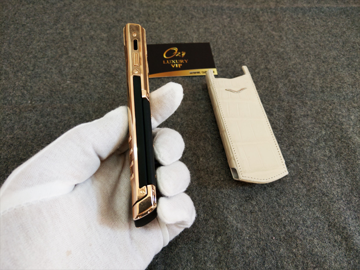 vertu vàng khối chế tác